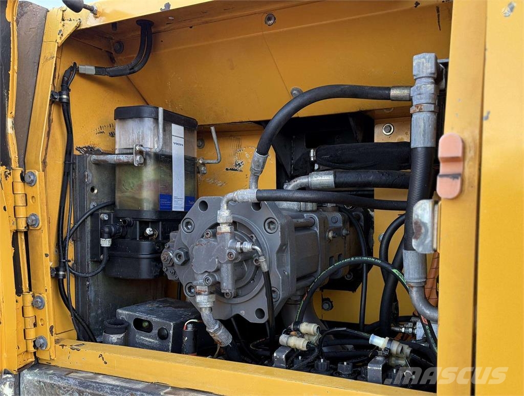 Volvo EC 290 BLC Vikšriniai ekskavatoriai