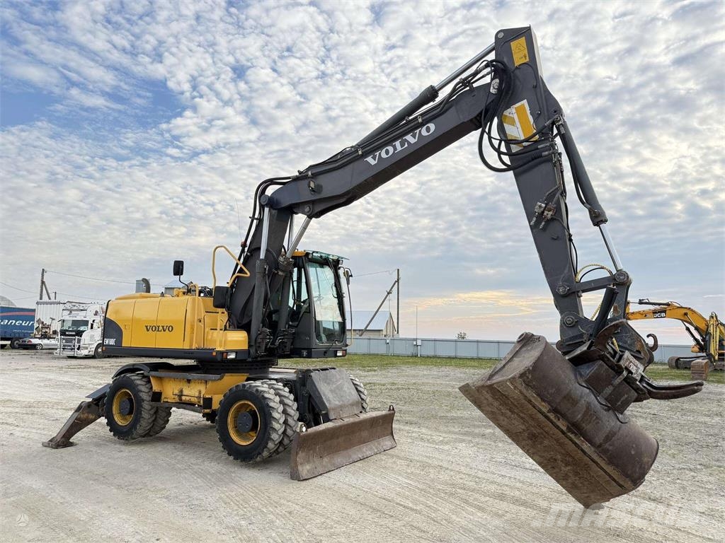 Volvo EW 180 C , ROTO + Grapple Mobilbagger