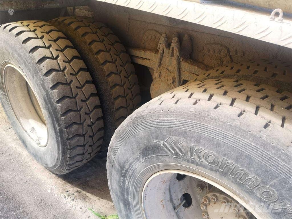 Volvo F12 Betonikuorma-autot
