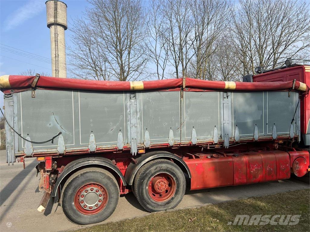 Volvo FH 12 شاحنات قلابة