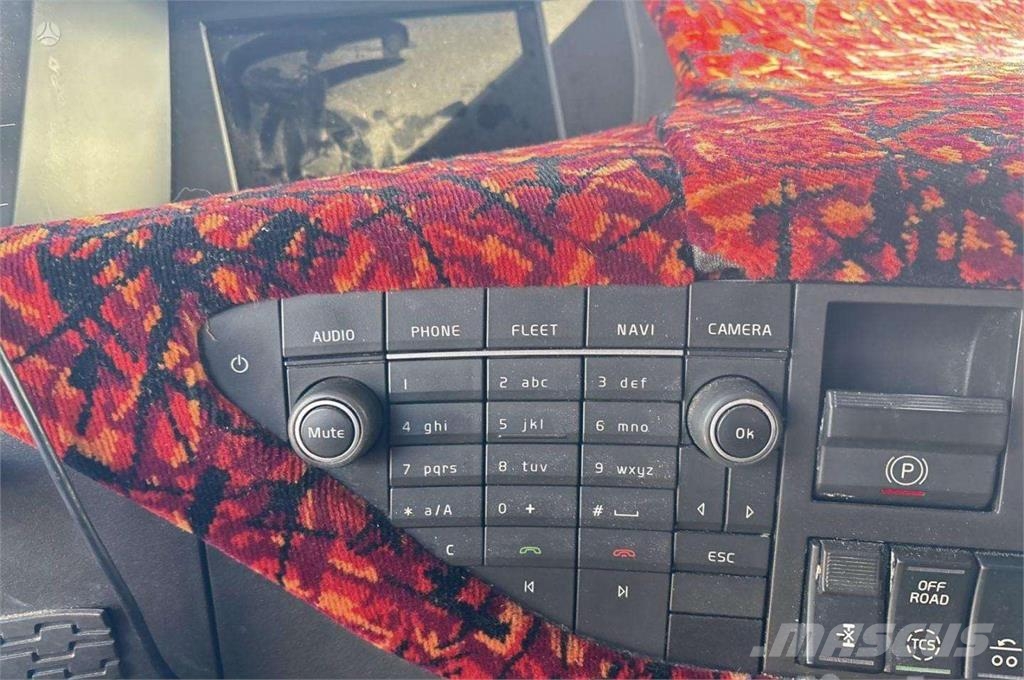 Volvo FH500 6x2 EURO 6 SHORT CABIN Camiones con chasís y cabina