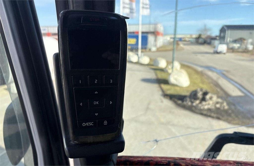 Volvo FH500 6x2 EURO 6 SHORT CABIN Camiones con chasís y cabina