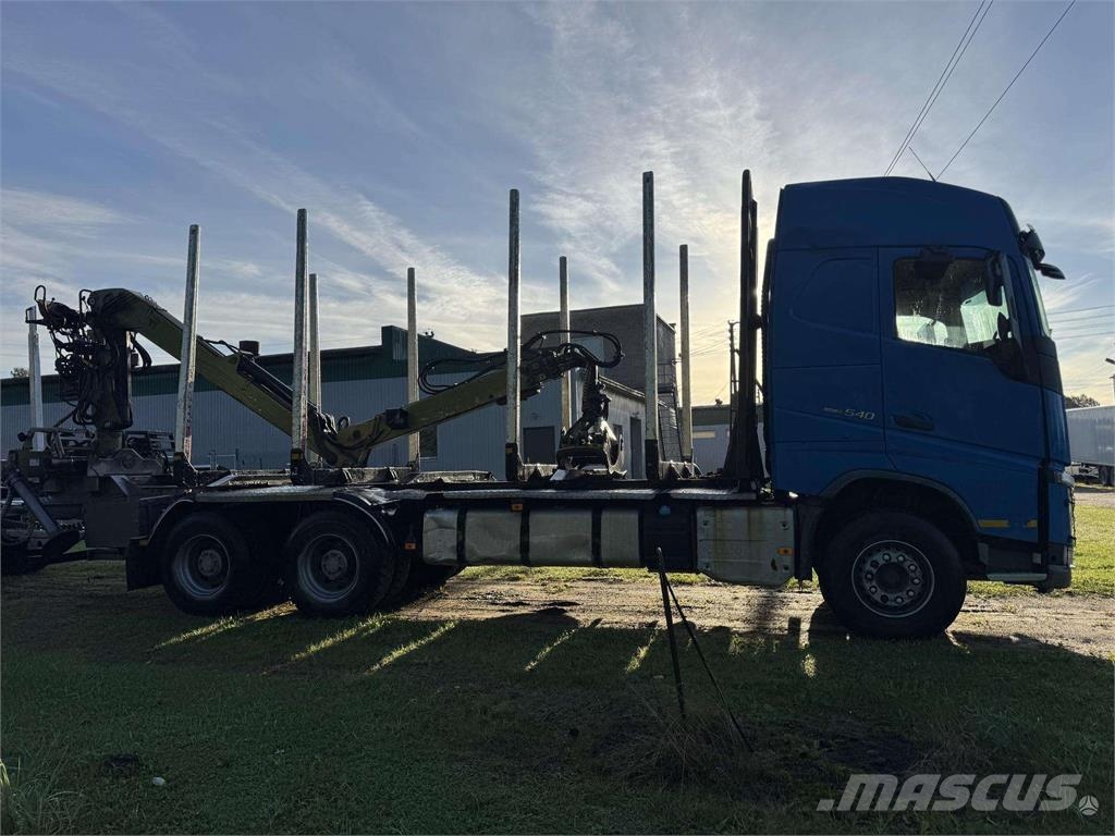 Volvo FH540 6x4 EURO6 + Loglift 96S Tømmerbiler