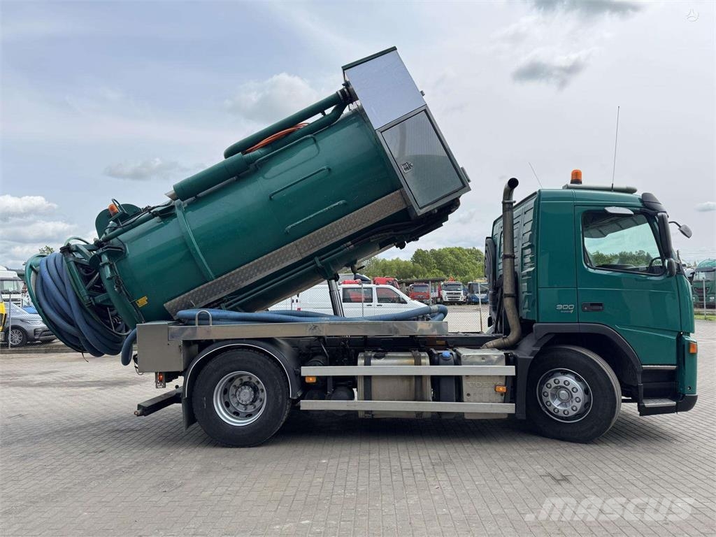 Volvo FM 300 Stainless steel 10m3 コンバイン／バキュームトラック