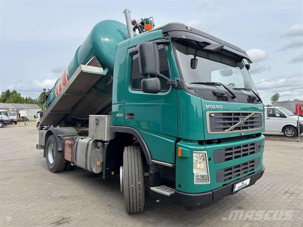 Volvo FM 300 Stainless steel 10m3 コンバイン／バキュームトラック