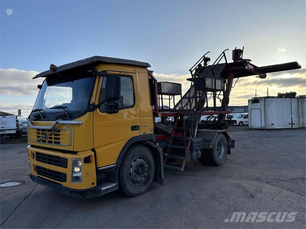 Volvo FM9 260 4x2 Araç üstü platformlar