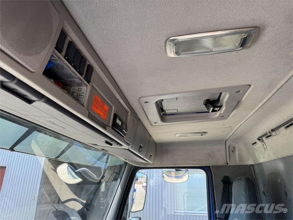 Volvo FMX 330 10m3 شاحنات مزدوجة / خلخلة