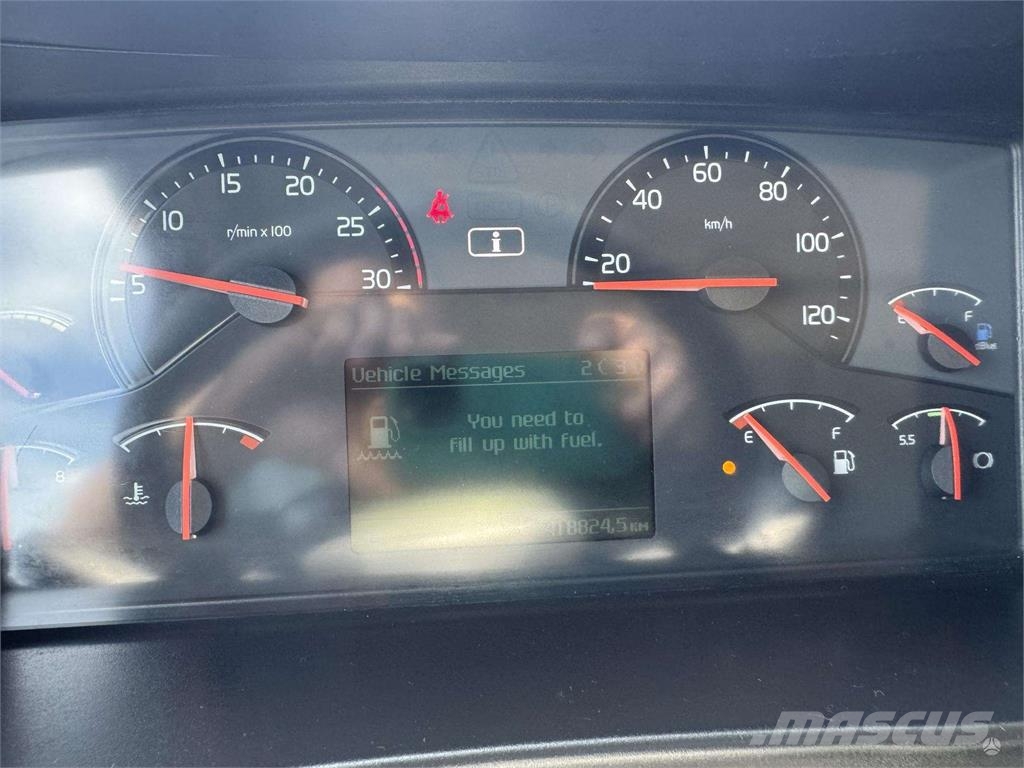 Volvo FMX 330 10m3 شاحنات مزدوجة / خلخلة