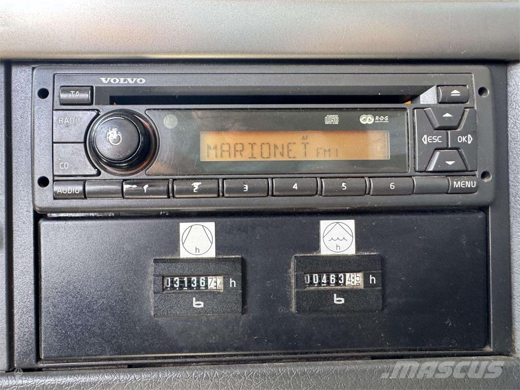 Volvo FMX 330 10m3 شاحنات مزدوجة / خلخلة