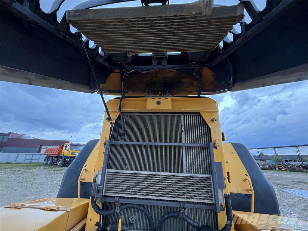 Volvo L 110 E Gumikerekes homlokrakodók