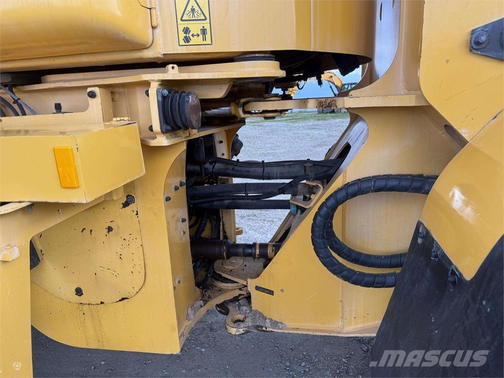 Volvo L 110 E Gumikerekes homlokrakodók