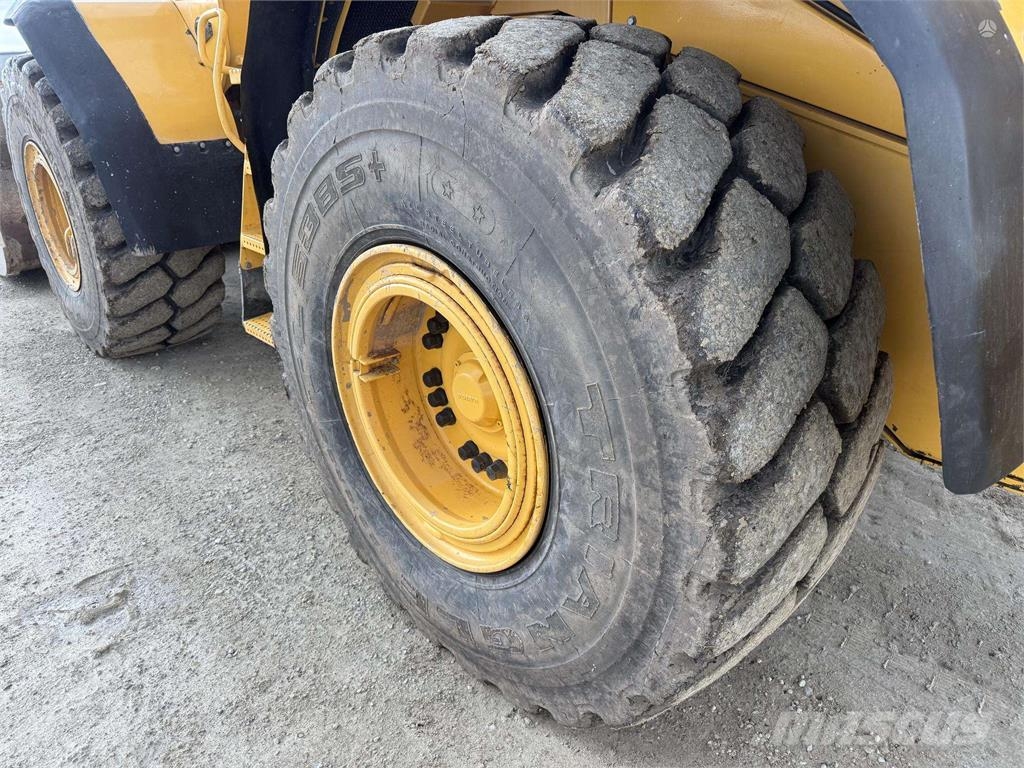 Volvo L 110 E Gumikerekes homlokrakodók