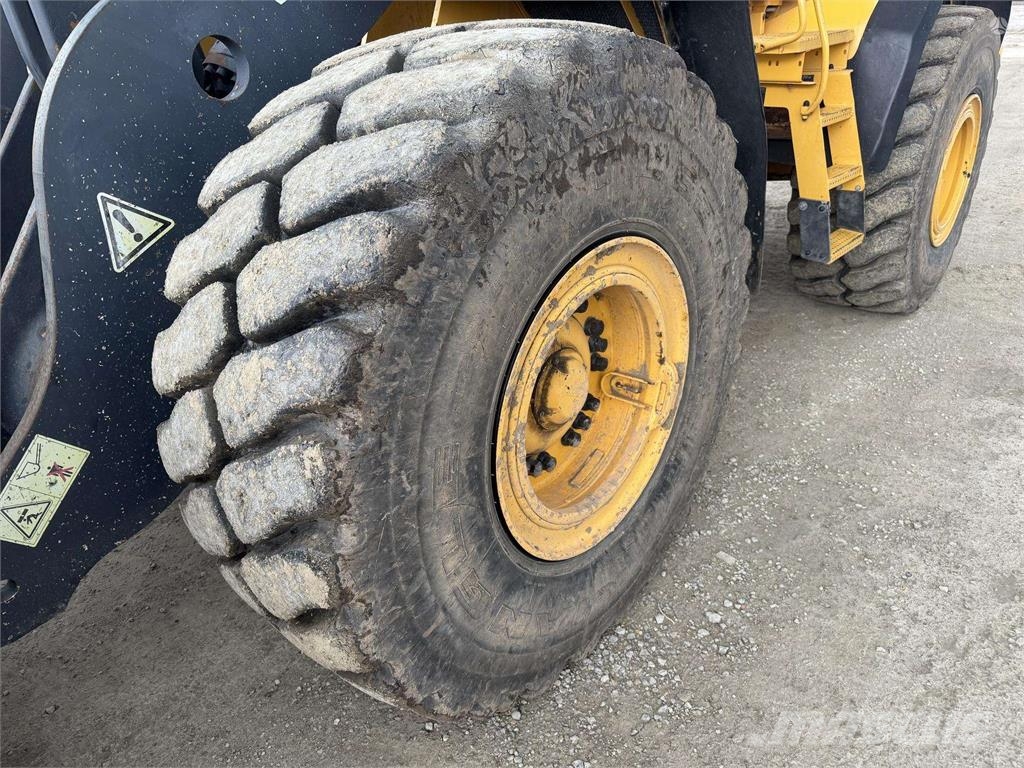 Volvo L 110 E Gumikerekes homlokrakodók