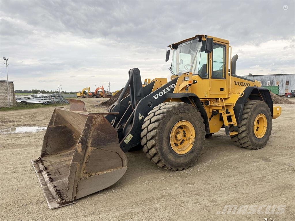 Volvo L 110 E Gumikerekes homlokrakodók