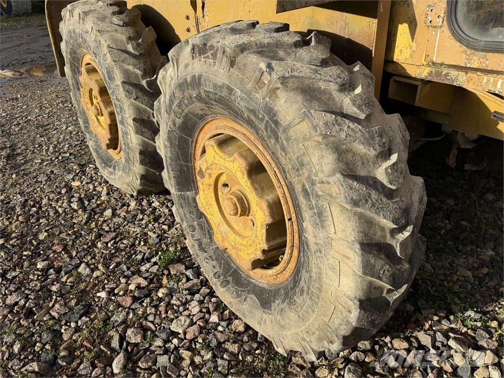 Volvo VHK-118 Niveleuse