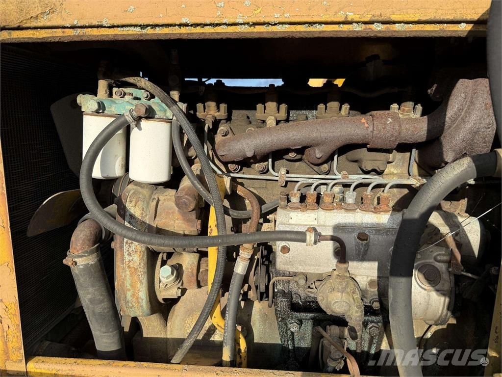 Volvo VHK-118 Niveleuse