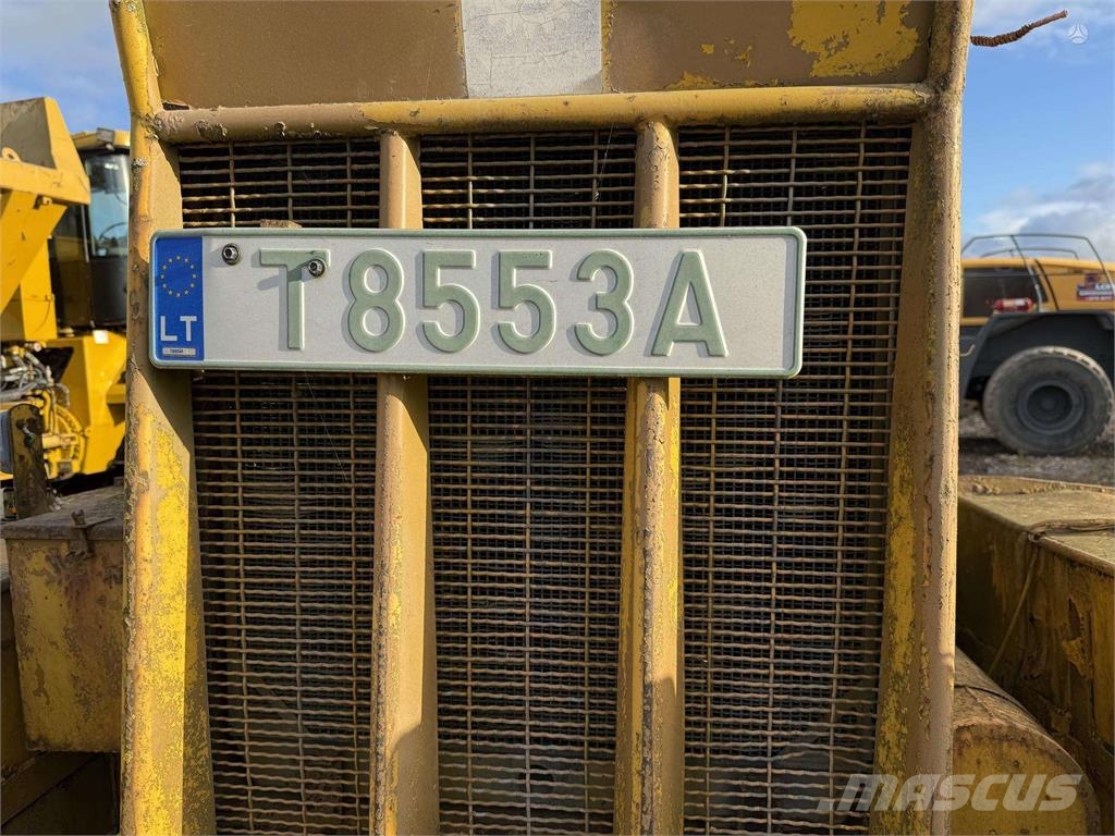 Volvo VHK-118 Niveleuse
