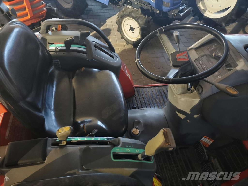 Yanmar AF222 Tractores