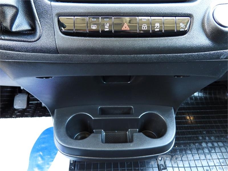 Citroën JUMPER  BOX DELIVERY VAN 7 SEATS CRUISE CONTROL شاحنة مقفلة