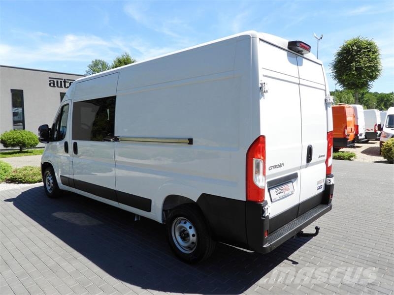 Citroën JUMPER  BOX DELIVERY VAN 7 SEATS CRUISE CONTROL شاحنة مقفلة