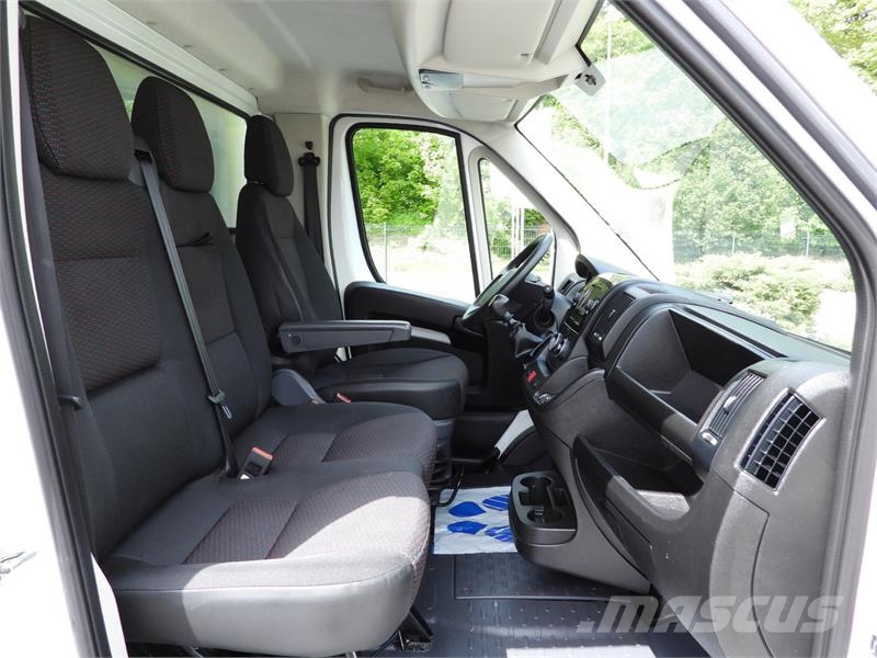 Citroën JUMPER BOX LIFT 8 PALLETS CRUISE CONTROL Furgons