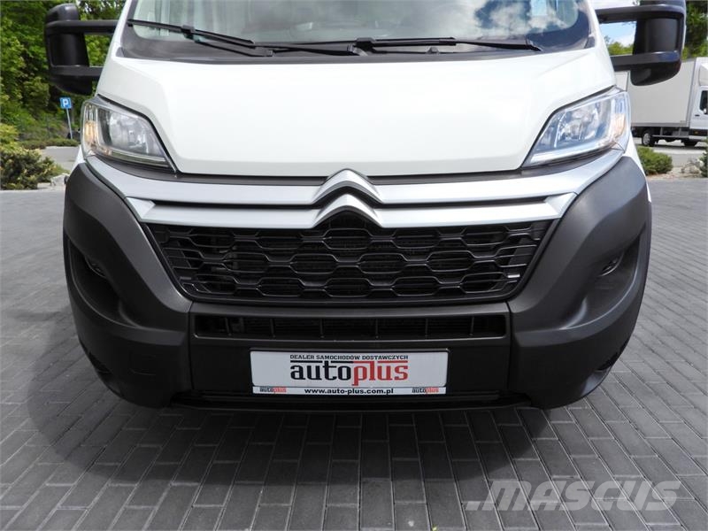 Citroën JUMPER BOX LIFT 8 PALLETS CRUISE CONTROL Furgons