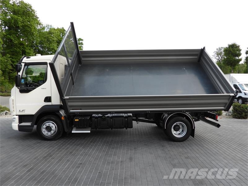 DAF LF  180 THREE-WAY TIPPER CRUISE CONTROL LED Camion benne