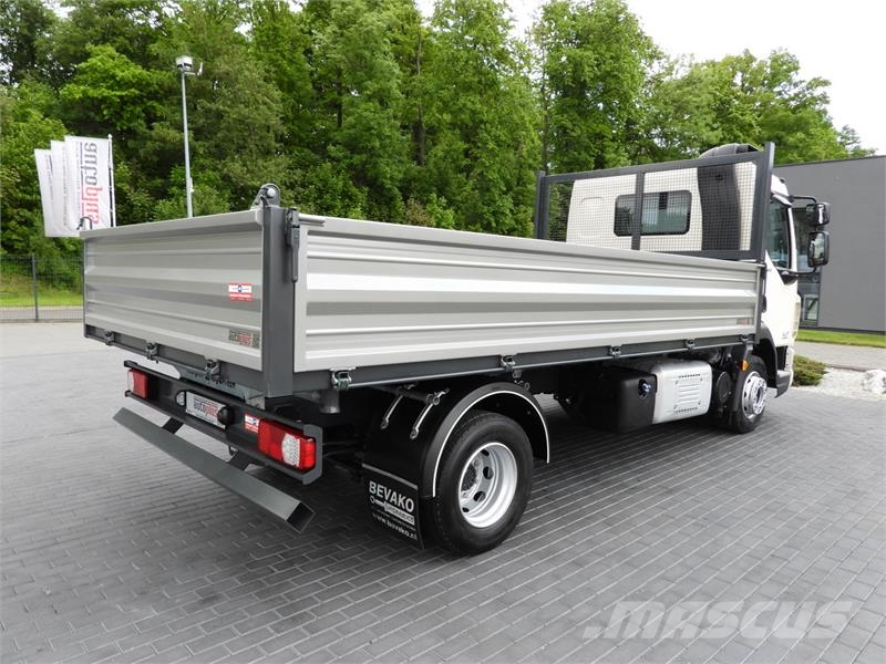 DAF LF  180 THREE-WAY TIPPER CRUISE CONTROL LED Camion benne