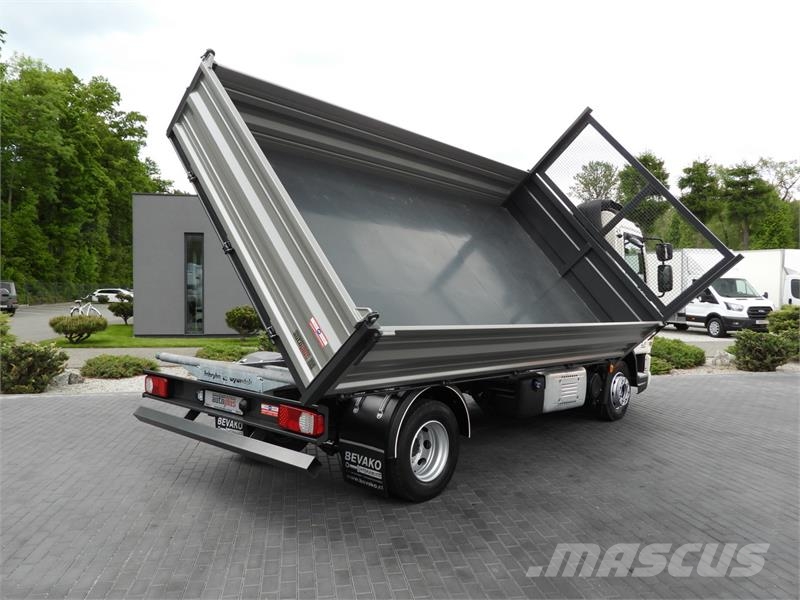 DAF LF  180 THREE-WAY TIPPER CRUISE CONTROL LED Camion benne