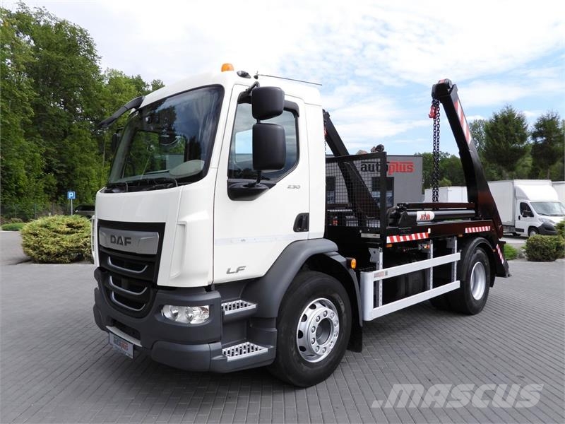 DAF LF 230 SKIP LOADER / HOOK LIFT   CRUISE CONTROL Otras furgonetas