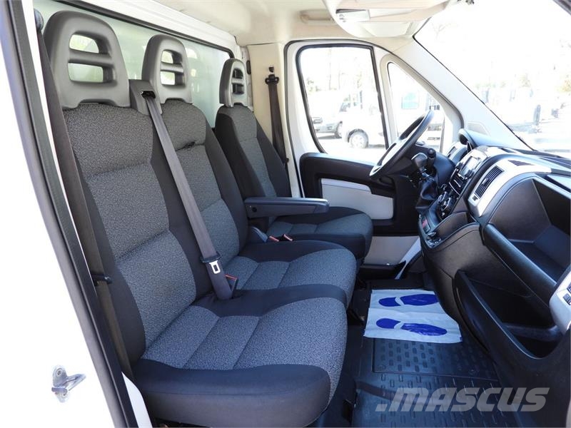 Fiat DUCATO BOX 9 PALLETS CRUISE CONTROL NAVIGATION Fourgon