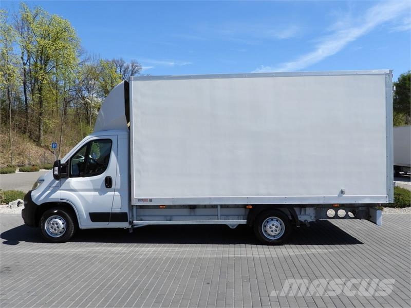 Fiat DUCATO BOX 9 PALLETS CRUISE CONTROL NAVIGATION Fourgon