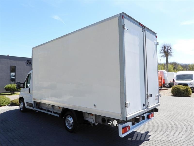 Fiat DUCATO BOX 9 PALLETS CRUISE CONTROL NAVIGATION Fourgon