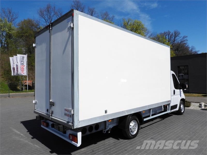 Fiat DUCATO BOX 9 PALLETS CRUISE CONTROL NAVIGATION Fourgon