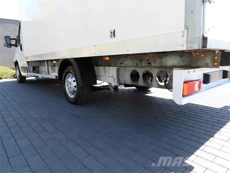 Fiat DUCATO BOX 9 PALLETS CRUISE CONTROL NAVIGATION Fourgon