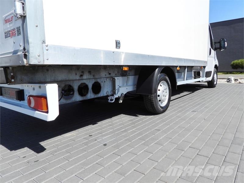 Fiat DUCATO BOX 9 PALLETS CRUISE CONTROL NAVIGATION Fourgon