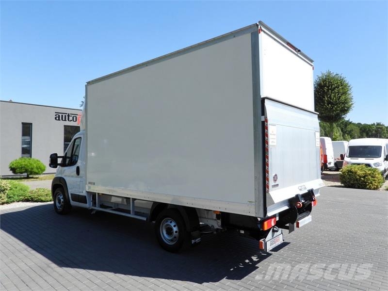 Fiat DUCATO BOX LIFT 8 PALLETS CRUISE CONTROL Zabojni kombi