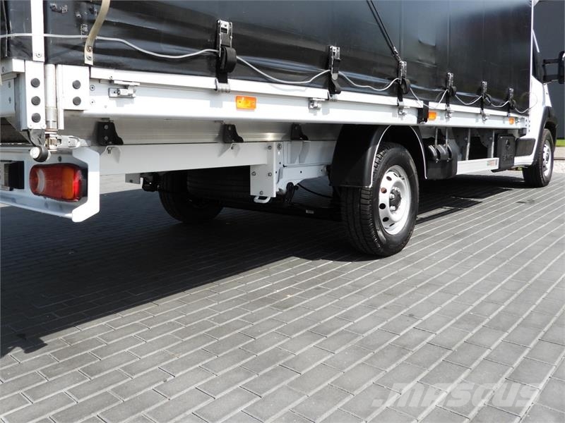 Fiat DUCATO TARPAULIN 10 PALLETS WEBASTO Zabojni kombi