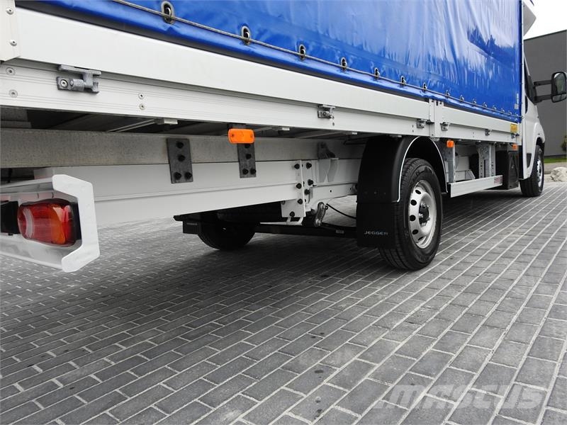 Fiat DUCATO TARPAULIN 10 PALLETS WEBASTO Zabojni kombi