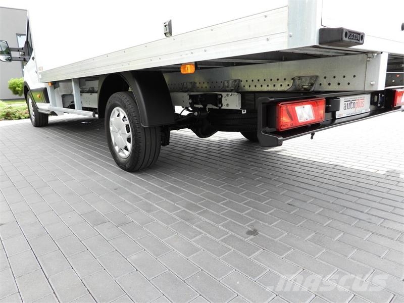 Ford TRANSIT BOX 8 PALLETS CRUISE CONTROL Gesloten opbouw