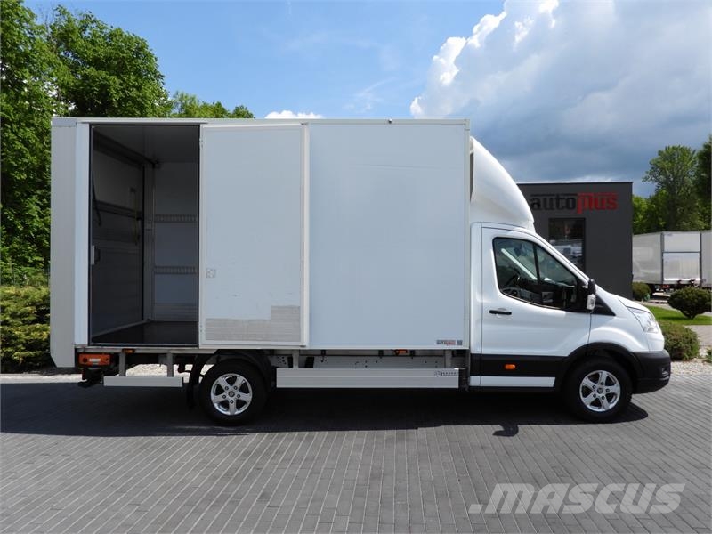 Ford TRANSIT BOX LIFT 8 PALLETS CRUISE CONTROL LED Фургони