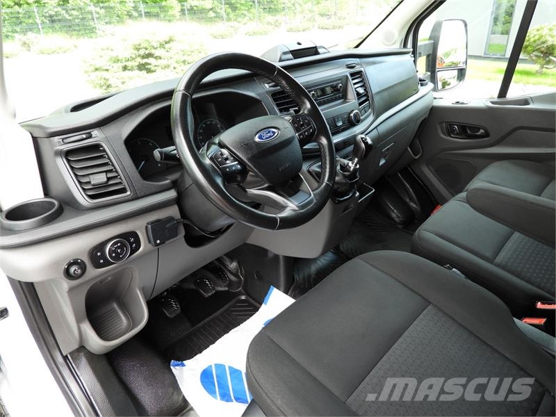 Ford TRANSIT BOX LIFT 8 PALLETS CRUISE CONTROL LED Фургони