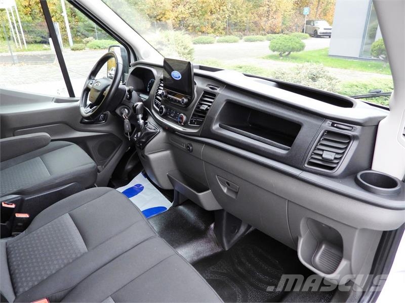 Ford TRANSIT BOX LIFT 8 PALLETS CRUISE CONTROL Skriňová nadstavba