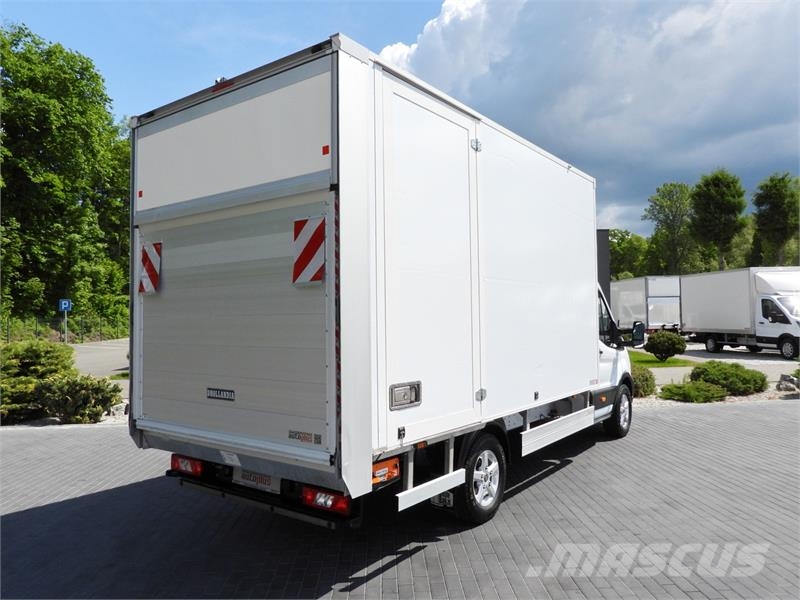 Ford TRANSIT BOX LIFT 8 PALLETS CRUISE CONTROL LED Фургони