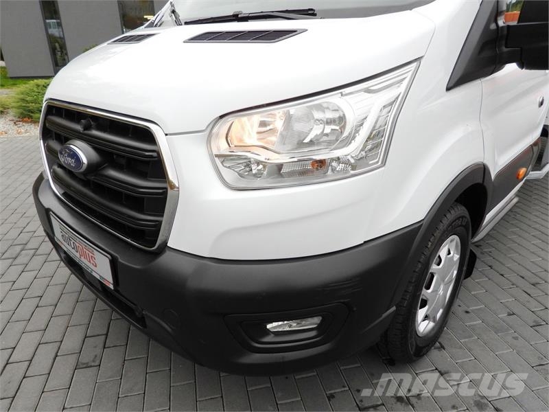 Ford TRANSIT BOX LIFT 8 PALLETS CRUISE CONTROL Skriňová nadstavba