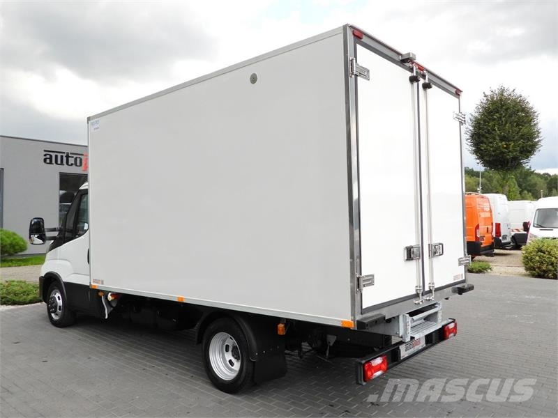 Iveco DAILY 35C14 REGRIGERATOR BOX -10*C POWER SUPPLY Furgonetas frigoríficas/isotermas