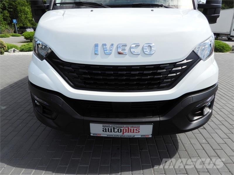 Iveco DAILY 35C16 BOX DELIVERY VAN 6 SEATS Transporterek