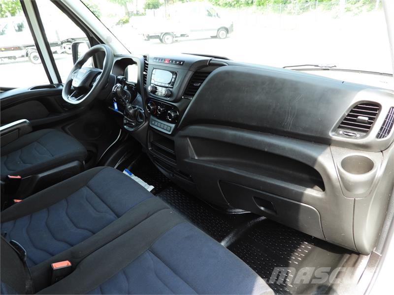 Iveco DAILY 35S12 STAKE BODY DOUBLE CABIN DOKA 7 SEATS Pikaplar