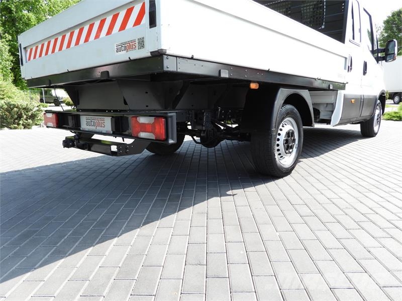 Iveco DAILY 35S12 STAKE BODY DOUBLE CABIN DOKA 7 SEATS Pikaplar