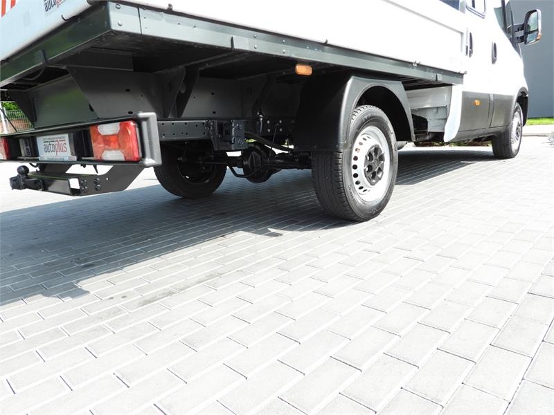 Iveco DAILY 35S12 STAKE BODY DOUBLE CABIN DOKA 7 SEATS Pikaplar